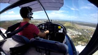preview picture of video 'Circuits at Caloundra (YCDR) in an Evektor Sportstar'
