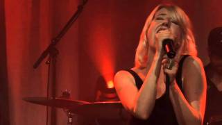 Veronica Maggio - Mitt hjärta blöder, Klubbland, 2011