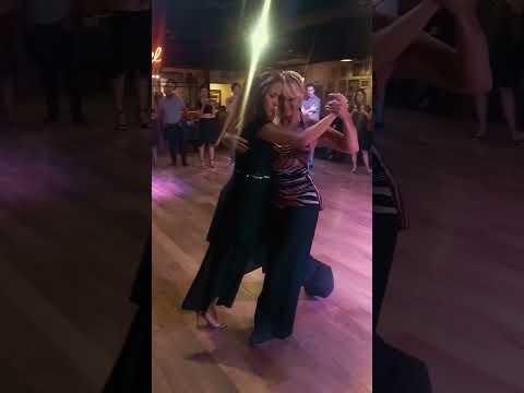 Clase + Demo - Alejandra Mantiñan & Laila Rezk (26-01-2023)