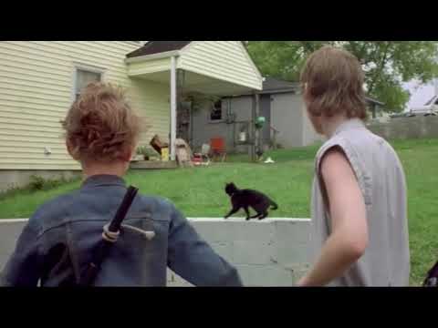 Gummo (1997) lesbian cat