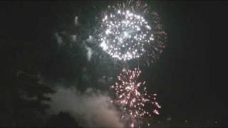 preview picture of video 'Norwich Fireworks 2009 Part 3'