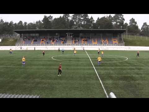 Naisten Kakkonen 2015 Pallo-Iirot vs. Ylöjärven Ilves 26.04.2015 maalikooste