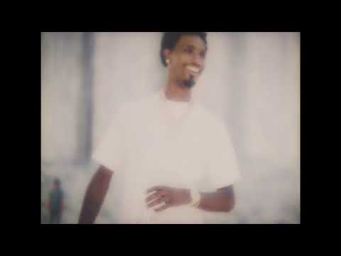 Babys World - Clutching (OFFICIAL VIDEO) Dir. @ARTBYARTAXA