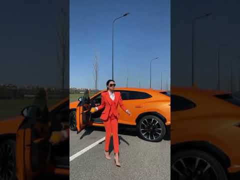 THE BOSS LIFESTYLE😍😎 #luxury Black or Orange?😍 #sir #adelina.pestritu #luxury lifestyle