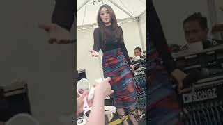 Download lagu Difarina Indra Ratu Trending -  Ramah &  Sopan Kepada Para Penyanyi Lainnya mp3