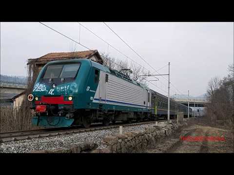 E.464 CON REGIONALE IN TRANSITO AL CASELLO A ROBILANTE. (CN) LUN. 17 - 2 - 2020.