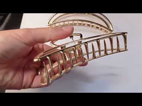 PIRANHA GRANDE DE METAL DOURADA 11CM