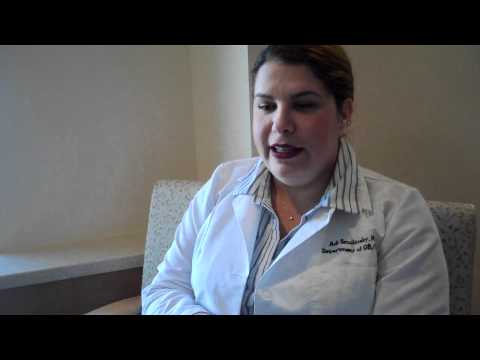 Meridian Momtourage- How Do I Know I'm in Labor? Adi Smolinksy, M.D.,