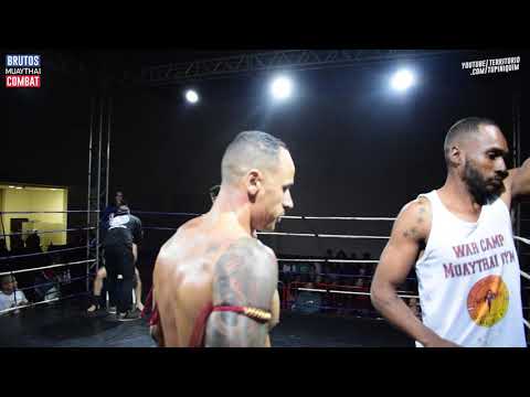 Jardel vs Jampha - Brutos Muay Thai Combat