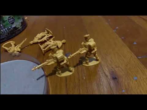 Grey vs tan army men (with sound affects)
