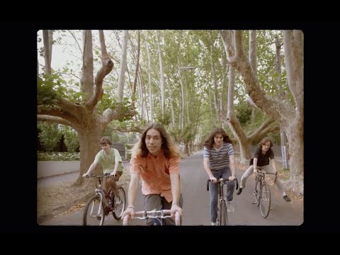 The Lazy Eyes - Nobody Taught Me (Official Video)