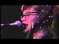 Lisa Loeb & Nine Stories perform "Hurricane" in Japan
