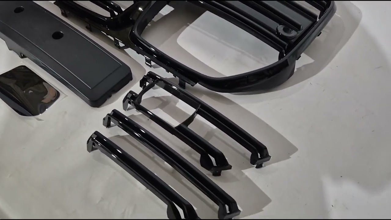 BMW 4 Series G22/23/26 2020- Grile M-Look (pentru G26, Negru Lucios) Video 10