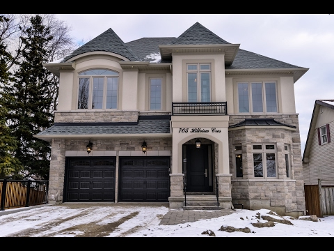 705 Hillview Crescent Pickering, Odeen Eccleston