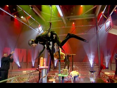 Families At War - Reeves & Mortimer - Cult TV Game Show - Series 1 Episode 1