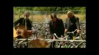 Triggerfinger Is it live at Rock Werchter 2009 (electro acoustic)