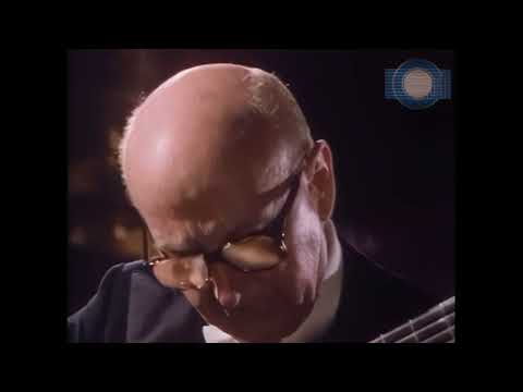 𝙃𝙤𝙢𝙚𝙣𝙖𝙟𝙚 ♫ Manuel de Falla • 𝘕𝘢𝘳𝘤𝘪𝘴𝘰 𝘠𝘦𝘱𝘦𝘴 ♪ guitar • 1991 • 𝘓𝘦 𝘛𝘰𝘮𝘣𝘦𝘢𝘶 𝘥𝘦 𝘊𝘭𝘢𝘶𝘥𝘦 𝘋𝘦𝘣𝘶𝘴𝘴𝘺