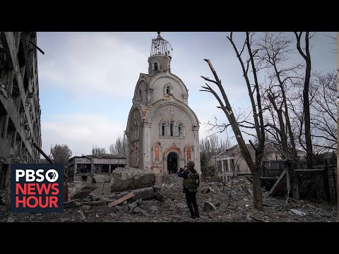 Russian forces expand their offensive into western Ukraine as battle for Kyiv intensifies