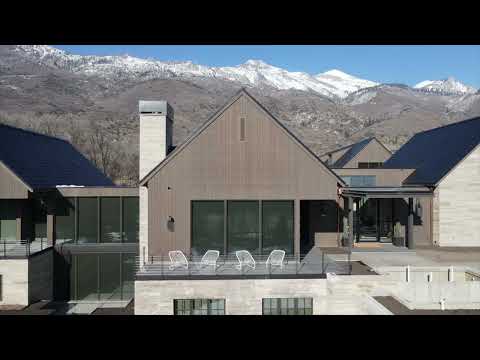 Three Falls Residence - reSAWN's GRAPHITE Abodo Vulcan Cladding