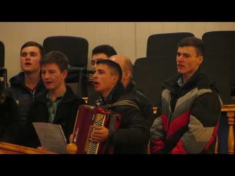 Acolo la Domnul - GRUP DE CANTARETI MARANATA CORJEUTI.