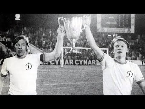 1975 UEFA Cup Winners’ Cup FinalDynamo Kyiv vs Ferencváros — 3–0 #football #dynamo  #ferencvaros 