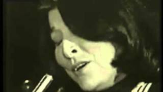 Mercedes Sosa - Alfonsina Y El Mar video