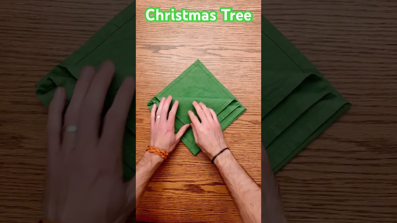 Christmas Tree #napkin #christmas #holiday #folding