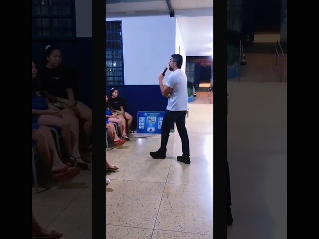 Vianópolis Digital - A Educação Digital ajuda a proteger as crianças na internet - Cláudio Marcellini