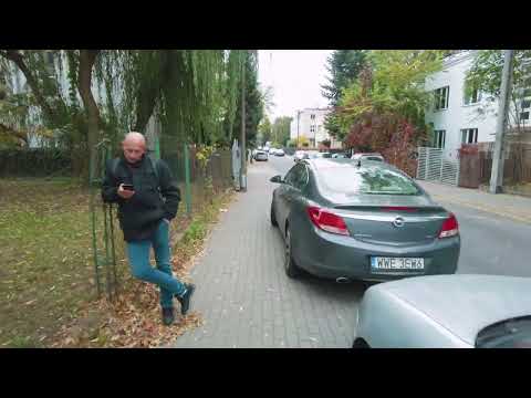 Stare Bielany - ulica Swarzewska w Warszawie | Jesień 2022 [4k]