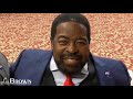 CHANGE ONE THING & CHANGE YOUR LIFE -  Les Brown