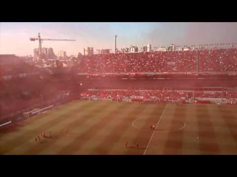 "Recibimiento Independiente 3-0 Racing" Barra: La Barra del Rojo • Club: Independiente