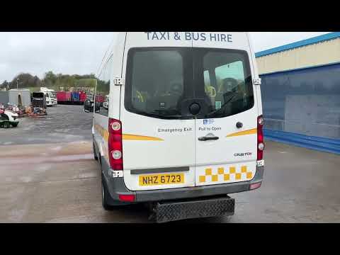 VOLKSWAGEN CRAFTER 2.5 TDI 17 SEATER MINIBUS - Image 2