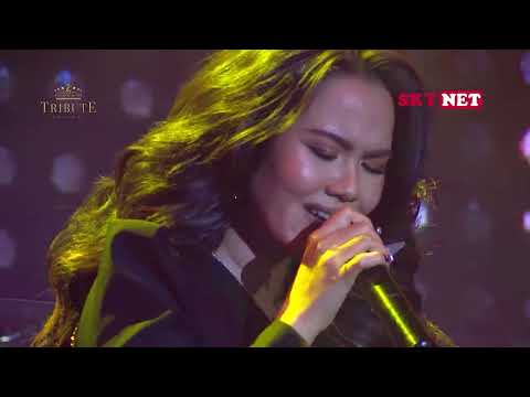 F27.ကြိုနေစေချင်တယ် - နီနီခင်ဇော်  [Tribute Live Concert]