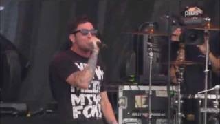 Hollywood Undead - &quot;Coming Back Down&quot; (Live @ Rock am Ring 2011) [5/9]