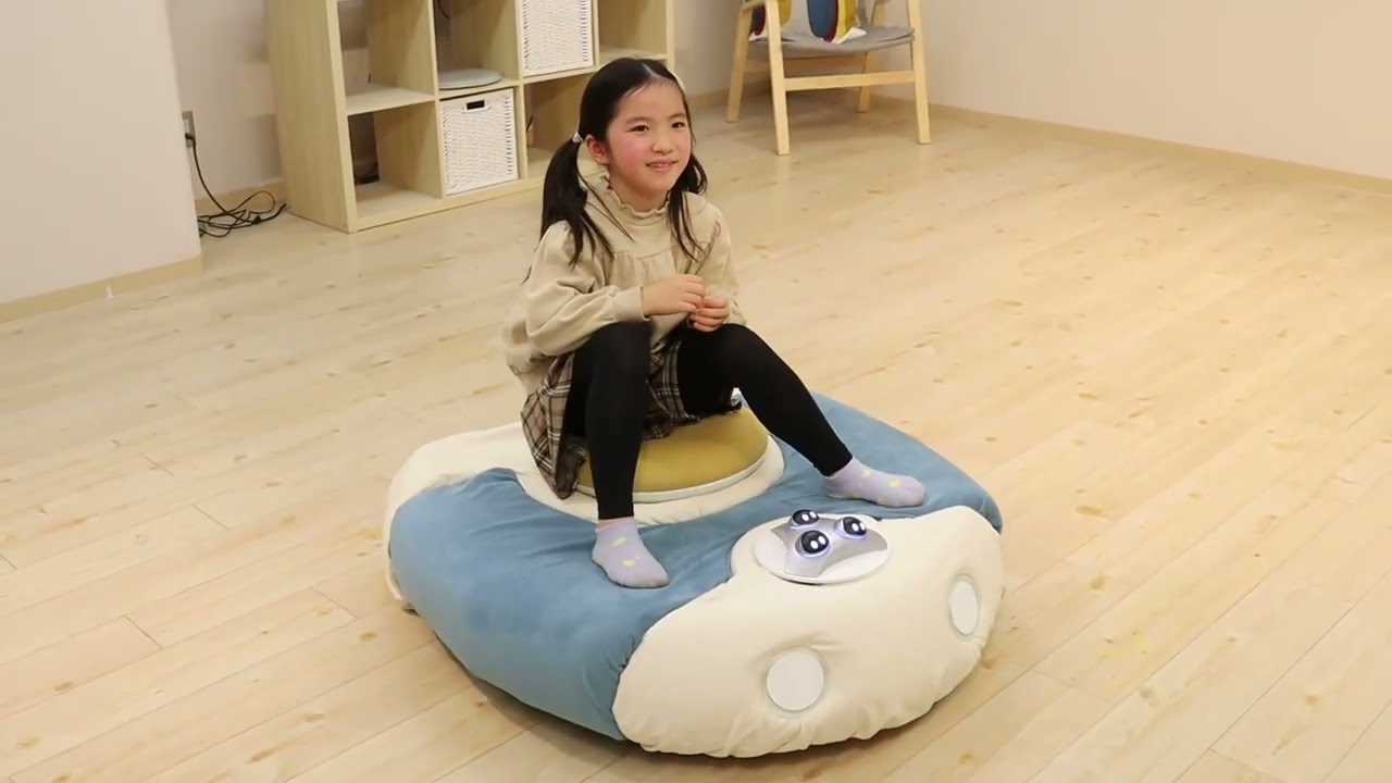 Sociable Vehicle - RunRu  / ICD-LAB, Toyohashi University of Technology