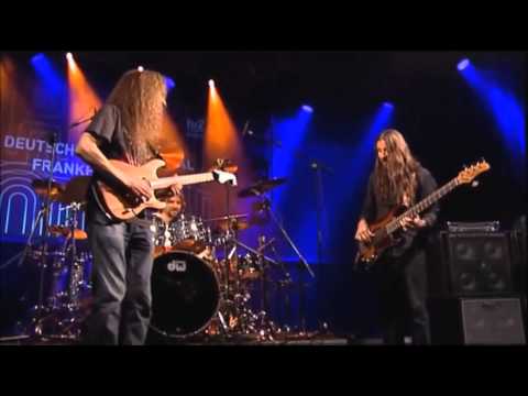 The Aristocrats Frankfurt Jazz Festival Live - Guthrie Govan