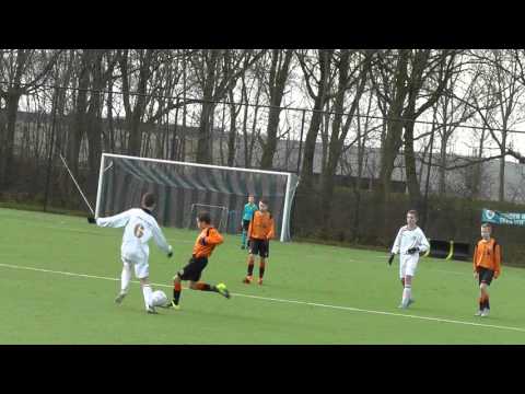 12 dec 2015 Breukelen Fc C1 - VV De Meern C2 com 3-0 Doelpunt Breukelen (2-0)