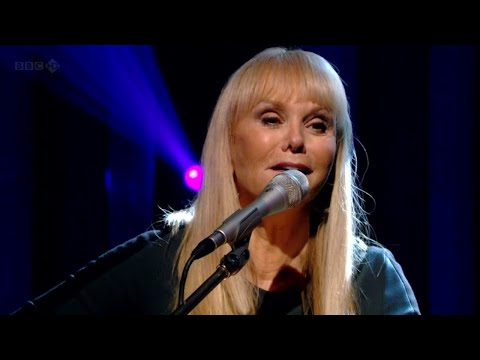 Jackie DeShannon - When You Walk in the Room (Jools 2012)