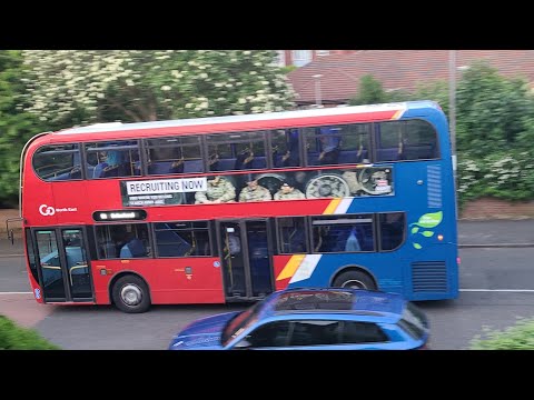 *VERY RARE ON THE 51* East Gateshead Orbit 51 - Go North East 6955 - LX09 FAK