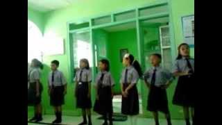 preview picture of video 'Gladi bersih latihan musik sdn wage 2 taman sidoarjo'