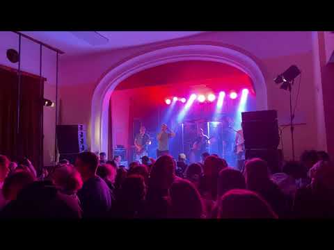 BAGR & Michal Šafrata - Holka (Výčapy 2021) 4K