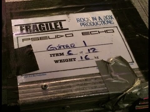 Pseudo Echo - Fighting the tide (live @ Bridge Hotel, Rozelle, NSW 12-07-2014)