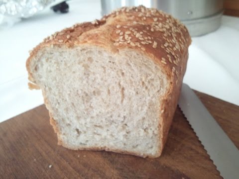 Whole Grain Many Seeded Rolls/Sandwich Bread (German Mehrkorn Brötchen)