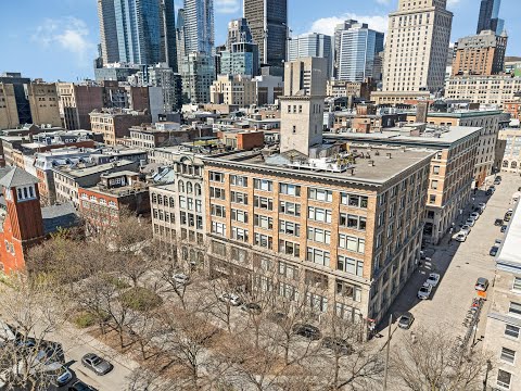 285 Pl  d'Youville, Montréal, QC Walk Through video