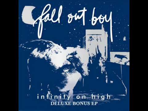 Video thumbnail for This Ain’t A Scene, It’s An Arms Race (Live From Hammersmith Palais)
