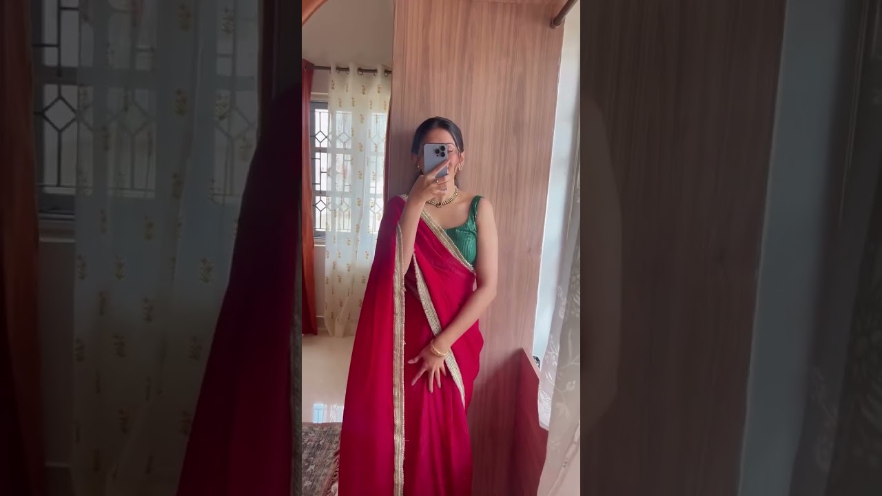 We can't get over our Ruby ready-to-wear saree with the Vinita cotton Lurex blouse.