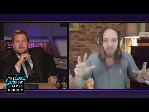 蒂姆-明欽能說一口流利的蟬語。 (Tim Minchin Is Fluent in Cicada)