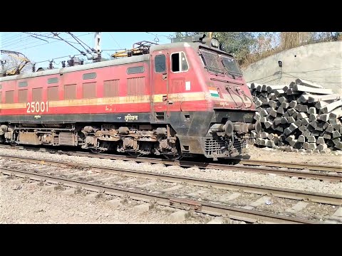(18216) (Jammu Tawi - Durg) Express Via (Amritsar) With (LDH) WAP4 Locomotive.! Video