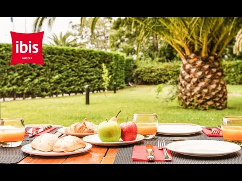 Discover ibis Porto Gaia • Portugal • vibrant hotels • ibis