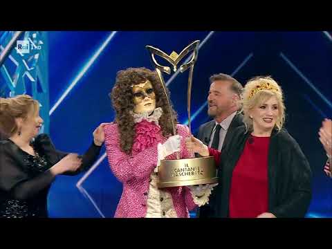 Giù la maschera per il vincitore il Cavaliere Veneziano - Il cantante mascherato 22/04/2023